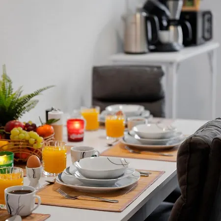 Апартаменты *neu*family&work*wlan*ntflx*cozy*zentrum*toplage Хемниц